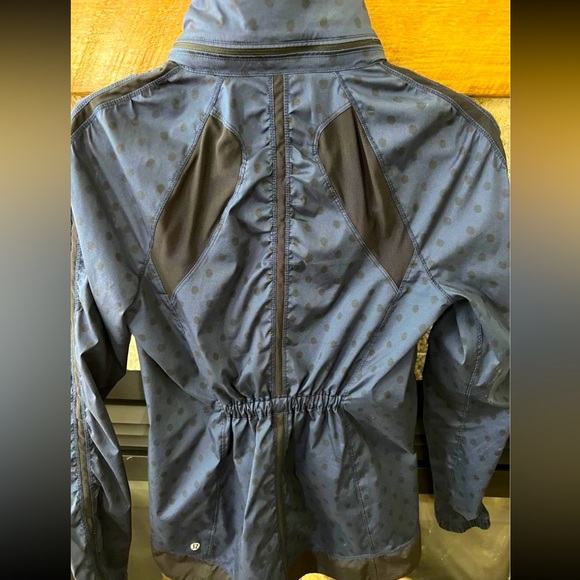 Lululemon Gather And Sprint Jacket - Ghost Dot Deep Navy Black / Black - Picture 8 of 10
